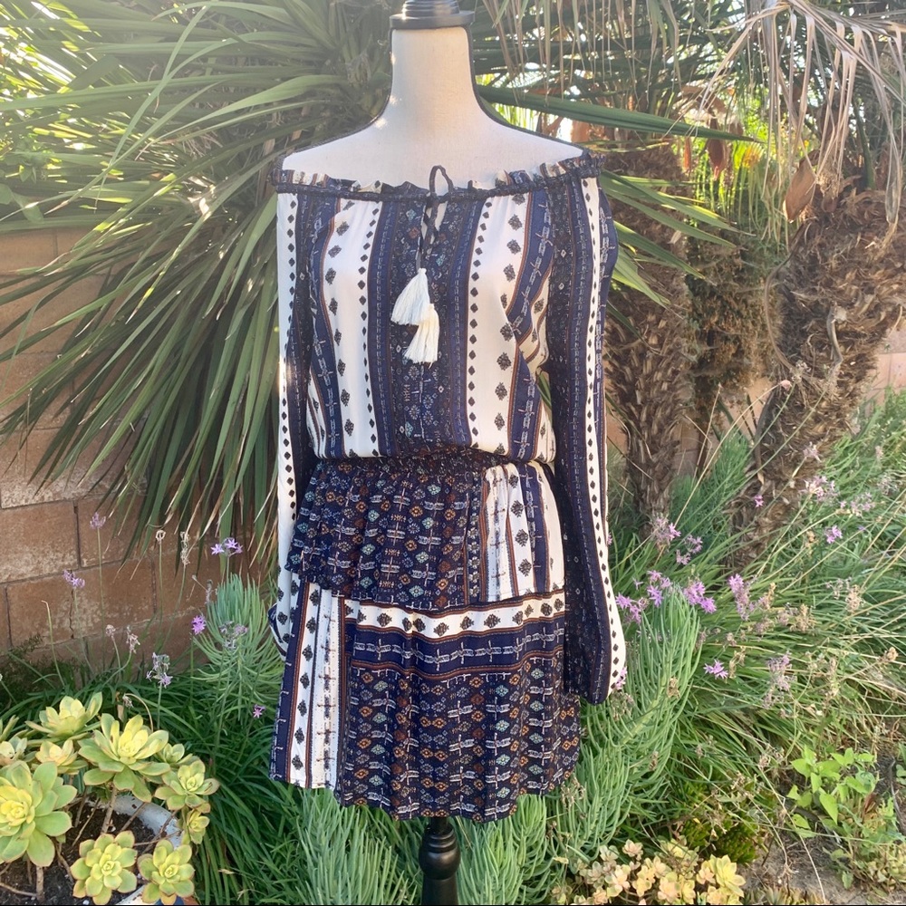 BOHO Midi dress with off the shoulder look